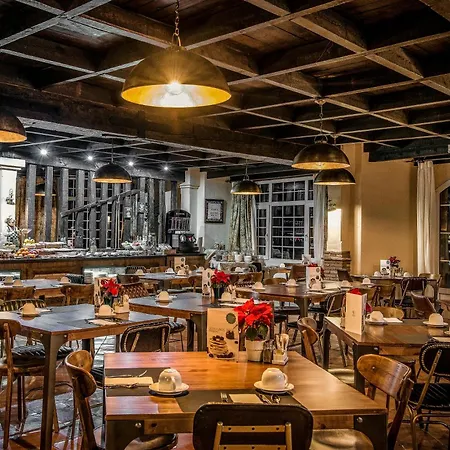 Vincci Seleccion Rumaykiyya Hotel